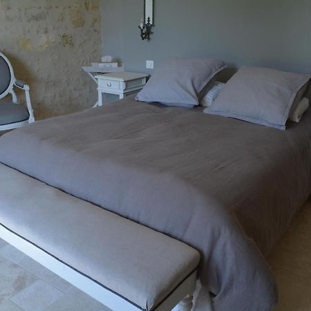 La Cabanne Bed and Breakfast Saint-Martin-Lacaussade Buitenkant foto
