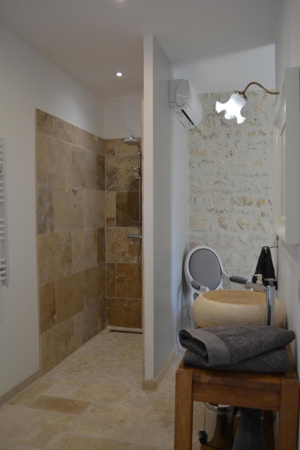 La Cabanne Bed and Breakfast Saint-Martin-Lacaussade Buitenkant foto
